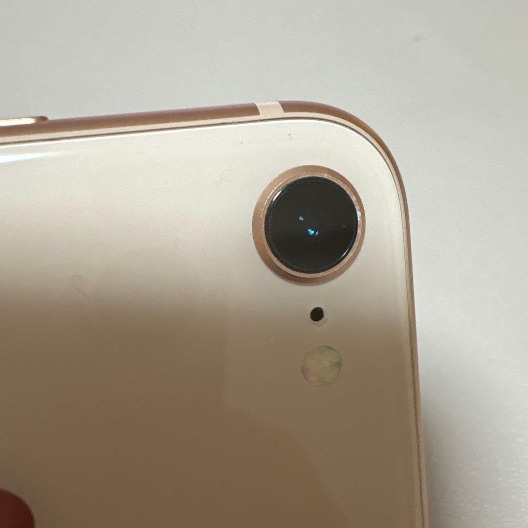 Apple iPhone 8 ゴールド 本体【美品】SIMフリー