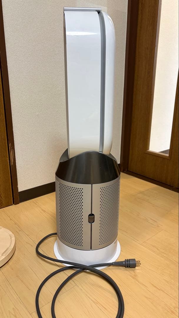 Dyson Pure Hot + Cool HP04 空気清浄機【暖房不良あり】