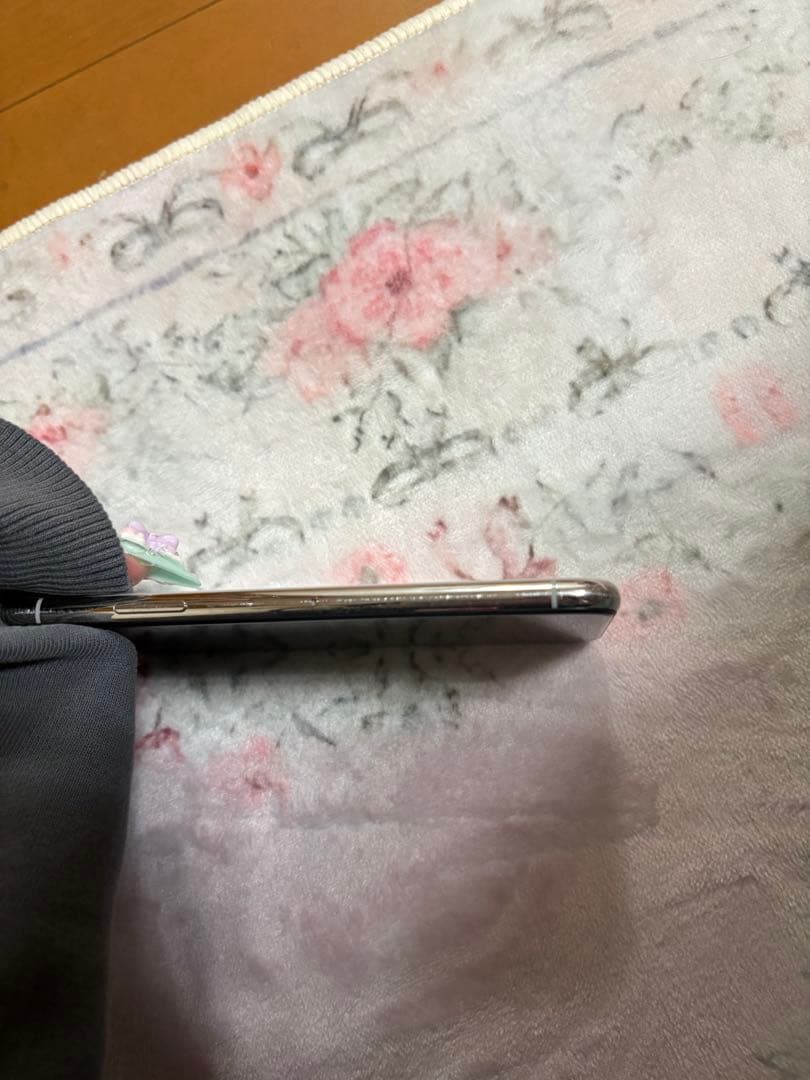 iPhoneXs 本体 64GB