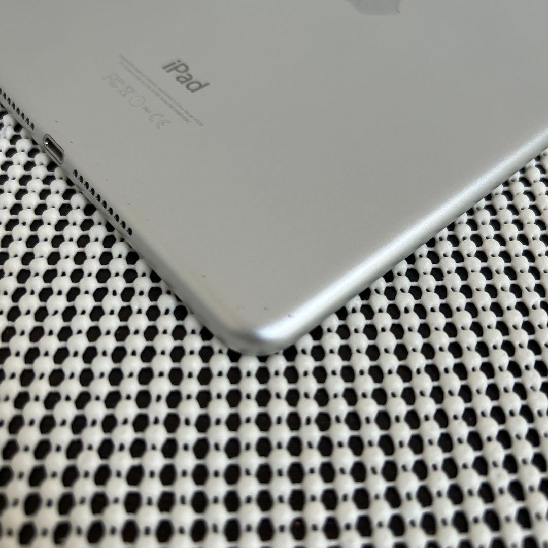 878【早い者勝ち】iPad mini4 第4世代 16GB WIFIモデル☆