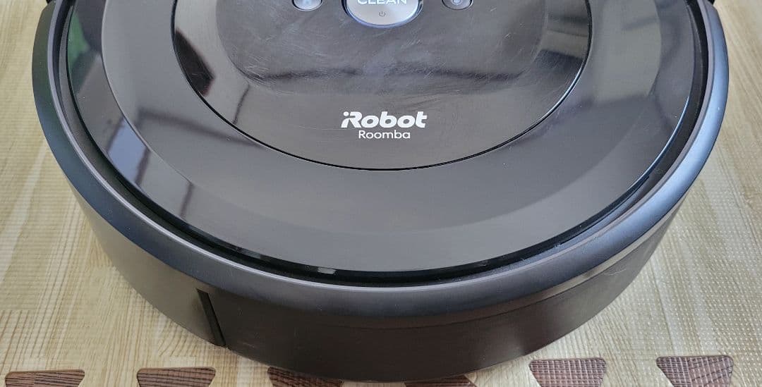 iRobot Roomba E5ロボット掃除機 黒色 充電ドック付き