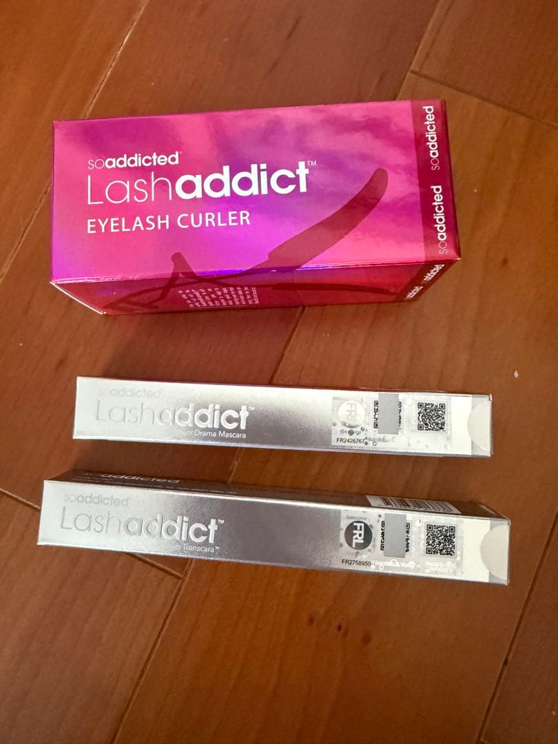Lashaddict マスカラと下地・アイラッシュカーラーセット