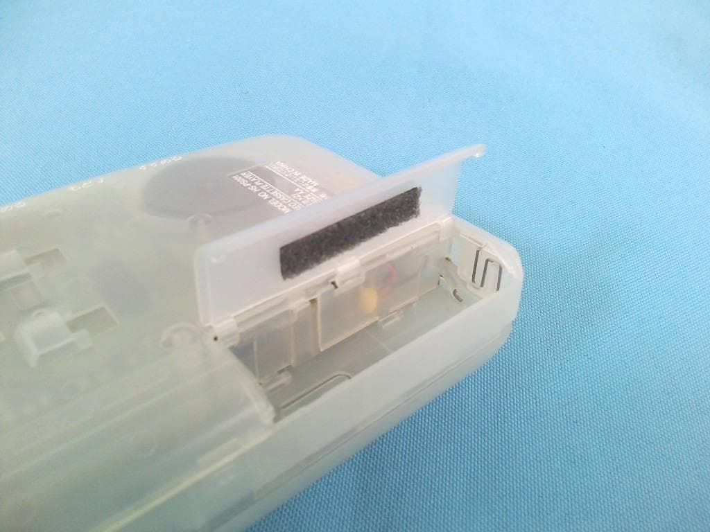 完動品★AIWA 透明 HS-PS001 ステレオカセットプレーヤー