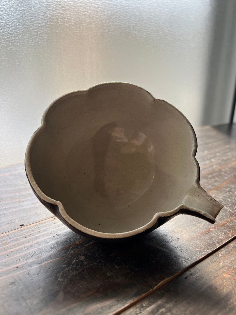 片口鉢　櫨山窯　直径13cm 高さ7.7cm