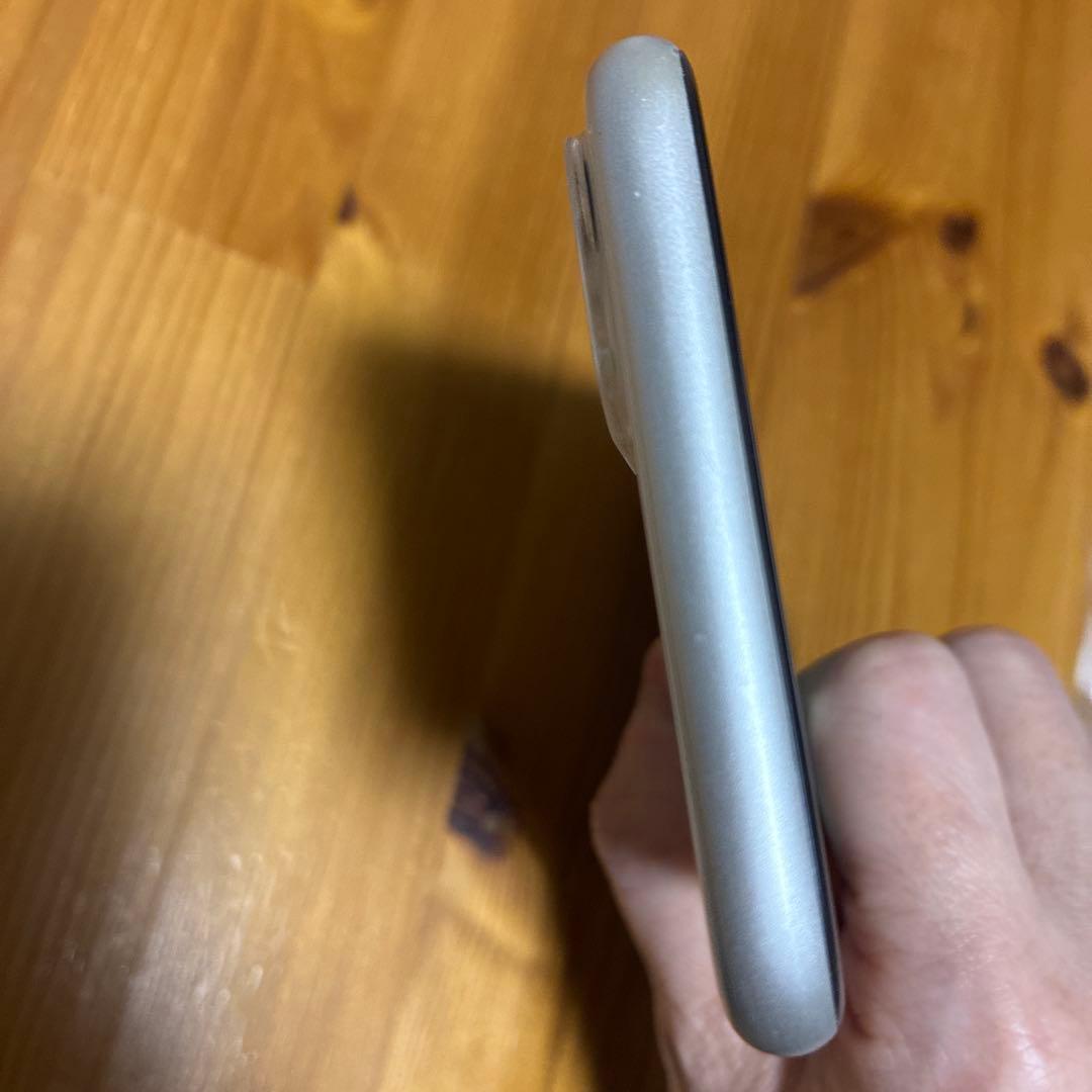 Apple iPhone 11 ホワイト 6.1インチ 128GB