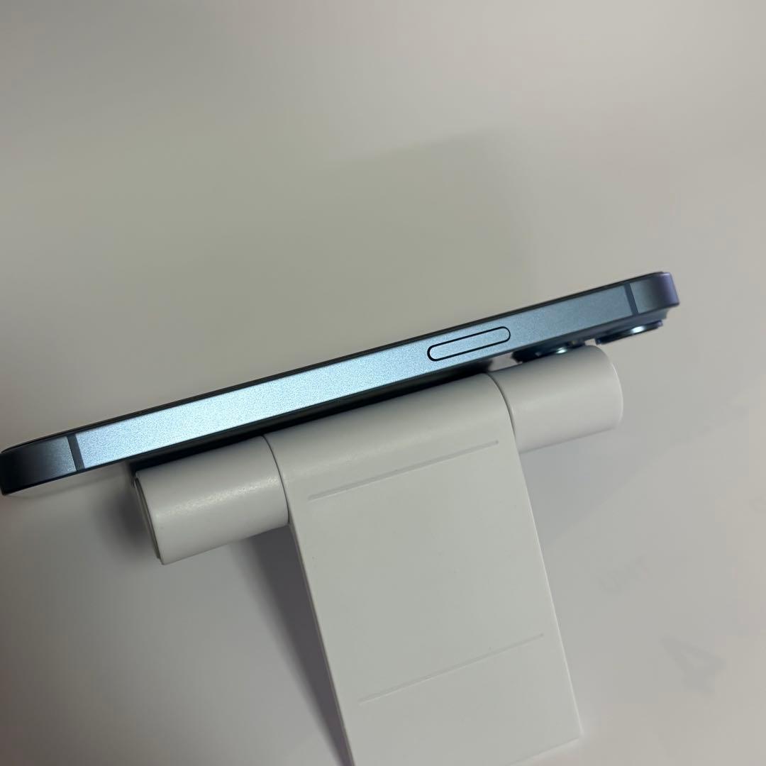 iPhone 14 128GB ブルー 写真と説明をよく確認してから質問願います