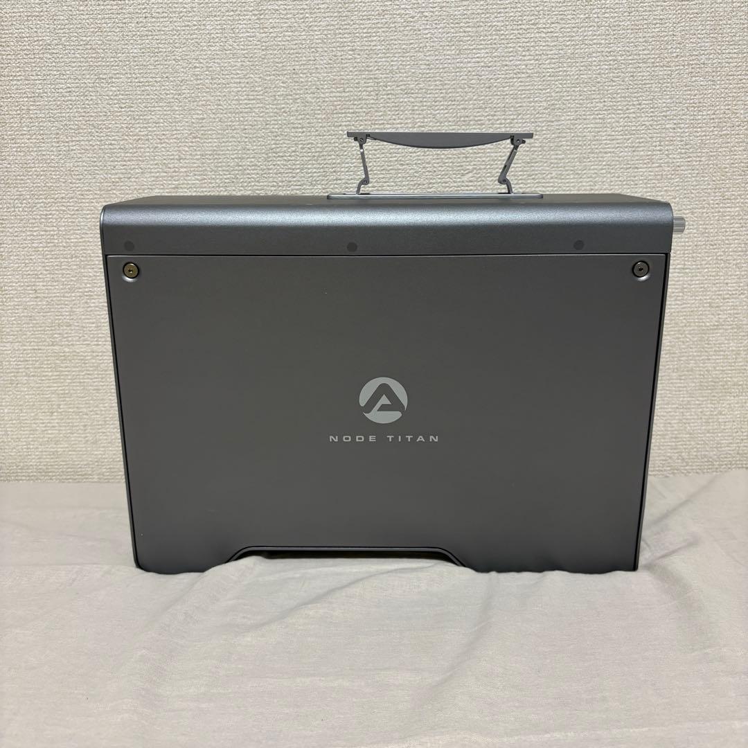 eGPU AKiTiO Node Titan GPU　外付けGPU