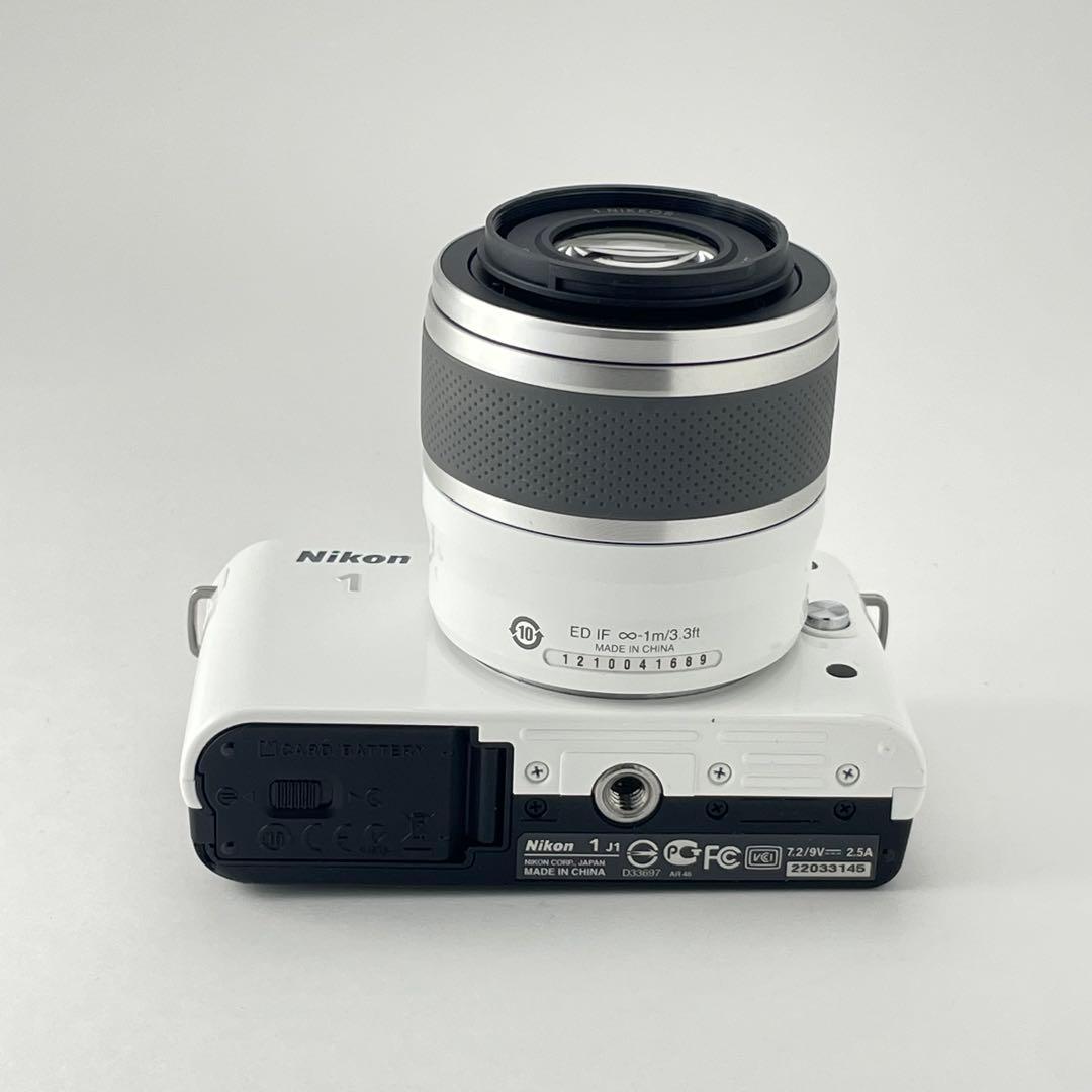 【本日限定価格】Nikon1 J1ホワイト レンズキット