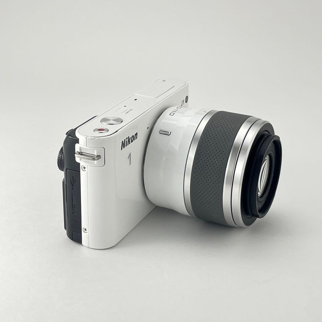 【本日限定価格】Nikon1 J1ホワイト レンズキット
