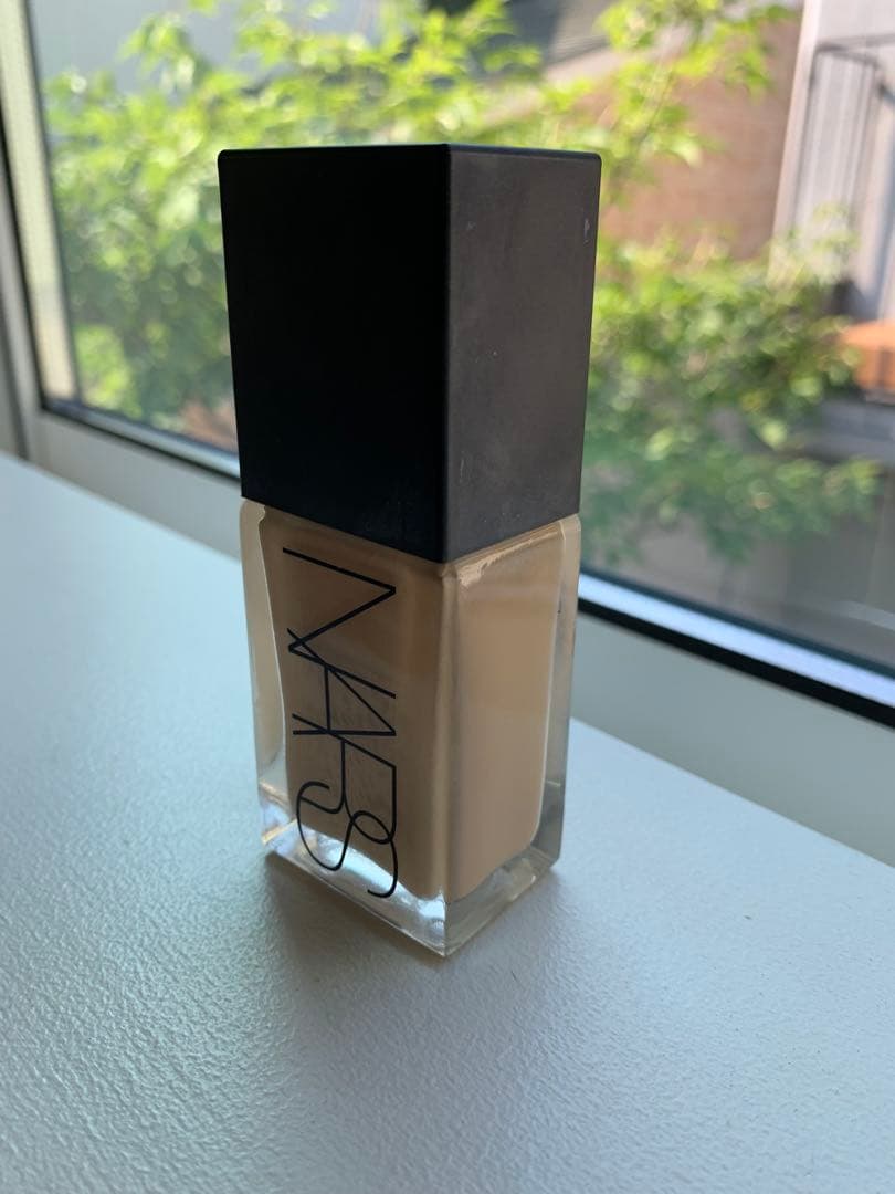 NARS ライトリフレクティングファンデーション 30ml