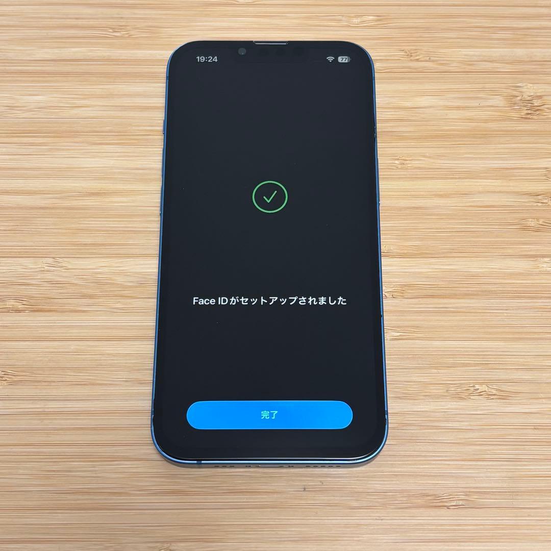 『美品』iPhone 13 256GB ブルー　新品バッテリー　SIMフリー