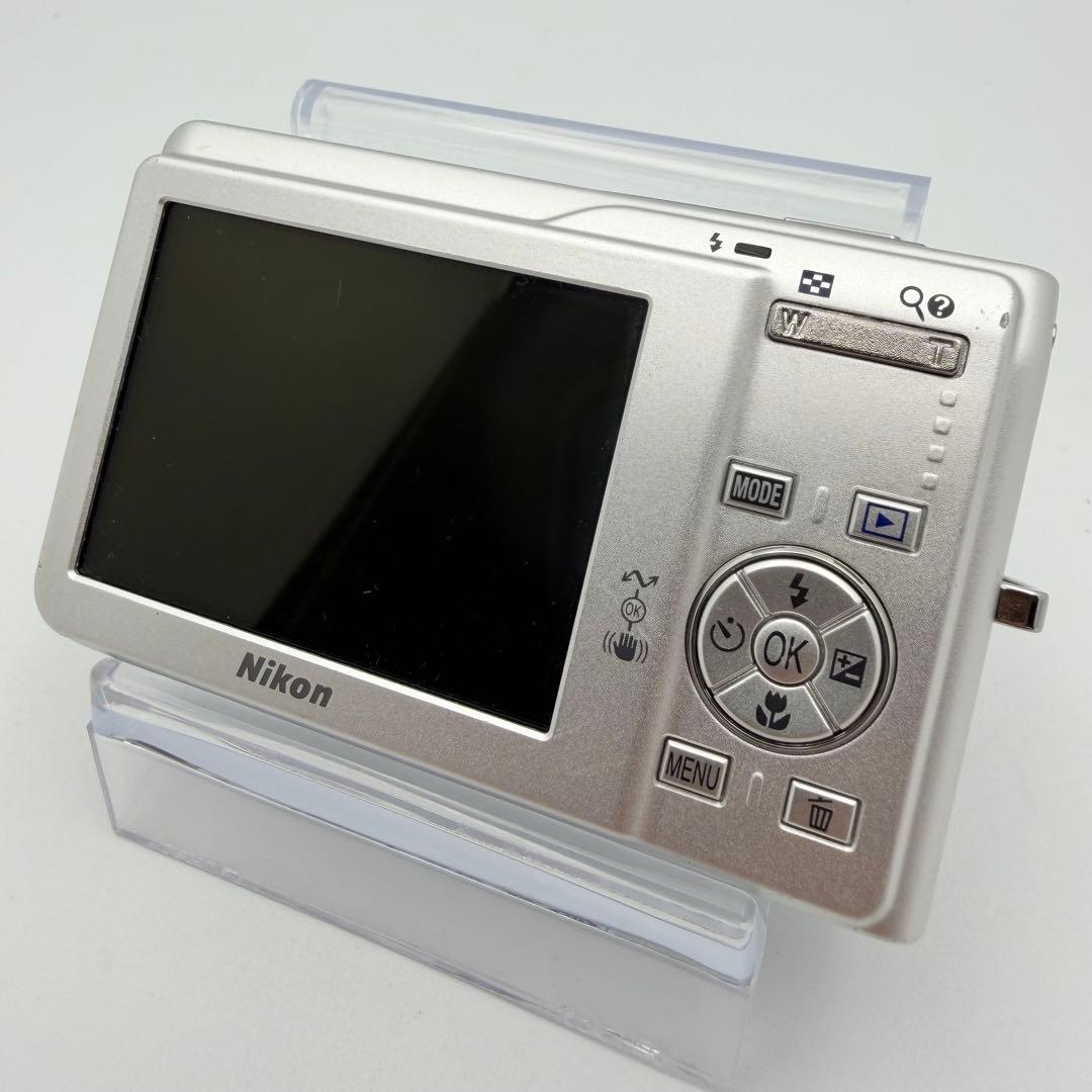 【スマホ転送OK】Nikon COOLPIX S200 コンデジ シルバー