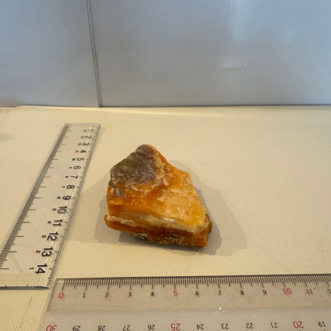 【クルミ様ご検討品】北海道石　然別オパール　蛍光オパール84ｇ