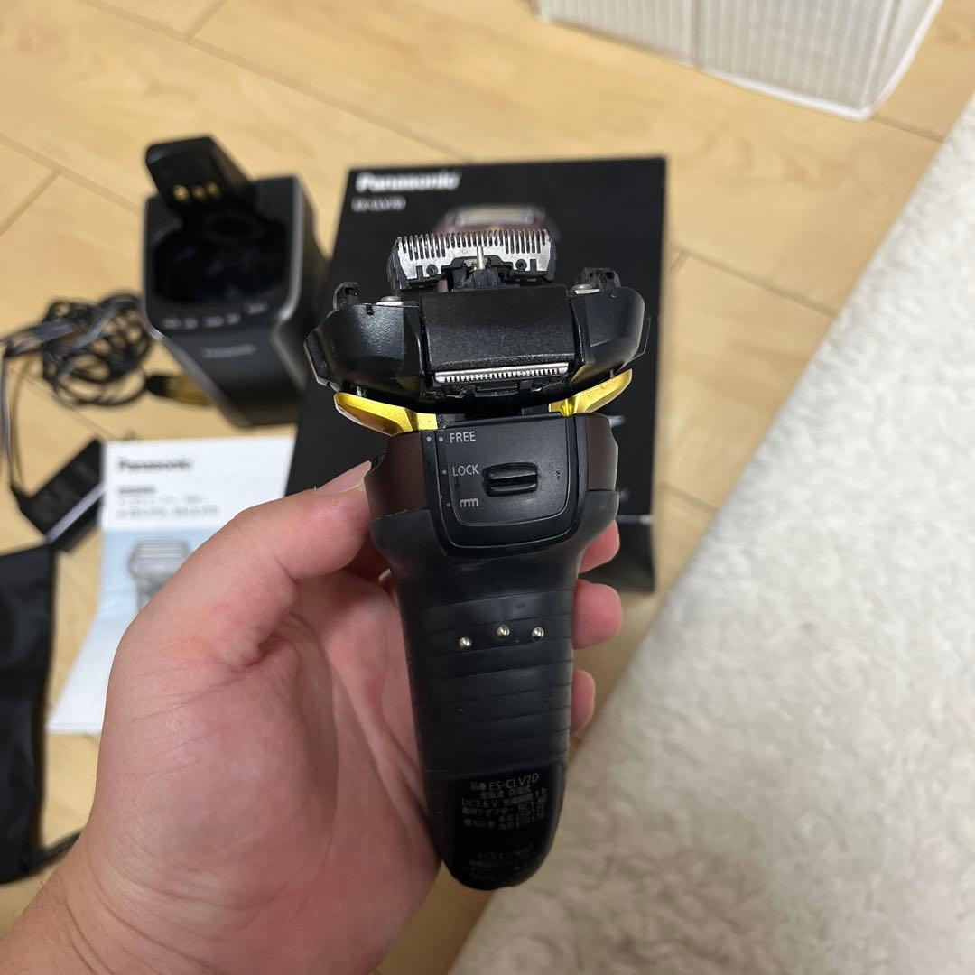 Panasonic ES-CLV7D-T ラムダッシュ　中古品