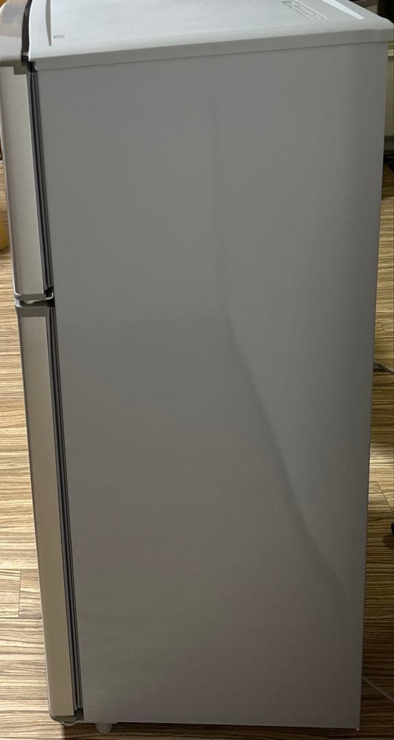 SHARPシルバー冷蔵庫