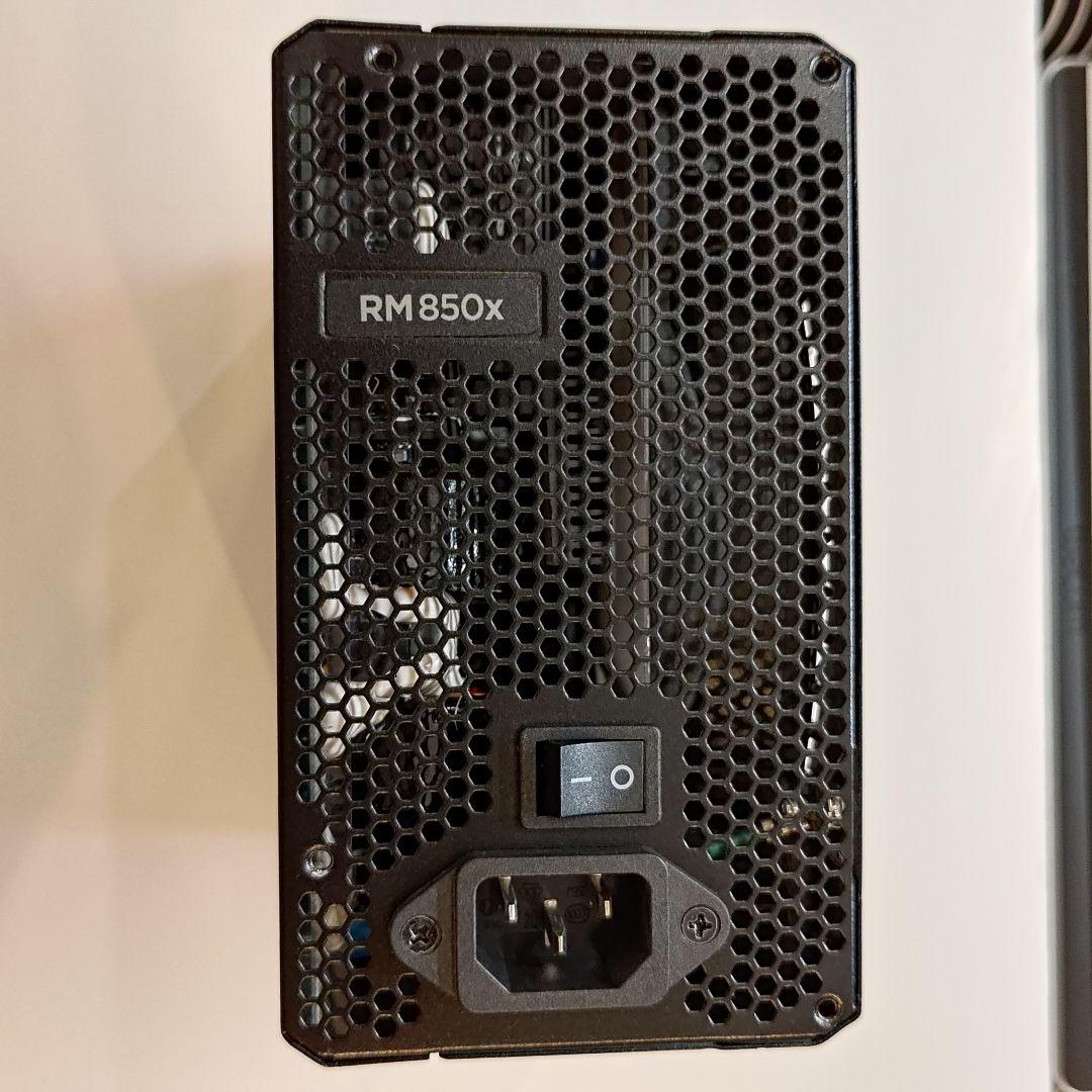電源ユニット CORSAIR RM850x