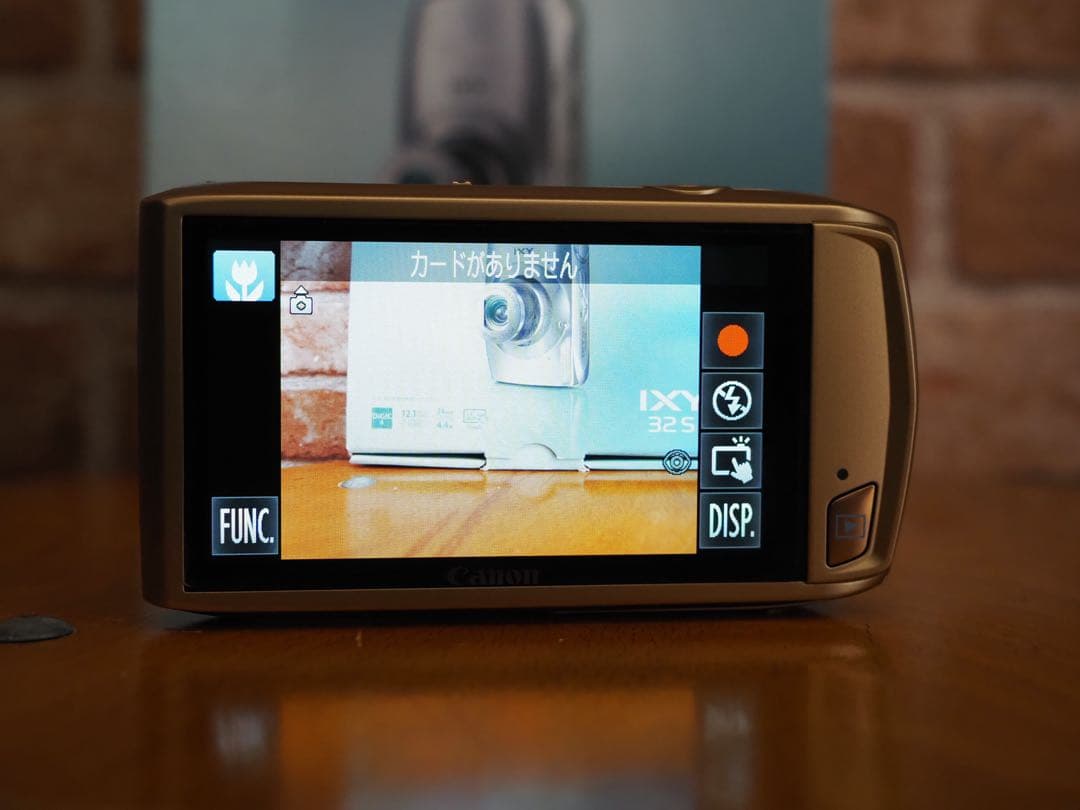 超美品Canon IXY 32S デジタルカメラ　ゴールド 箱あり