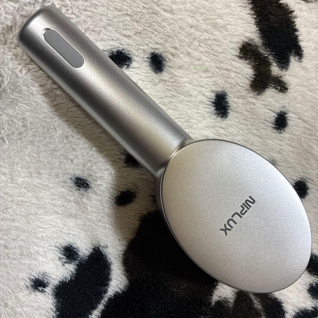 NIPLUX 美顔器 シルバー