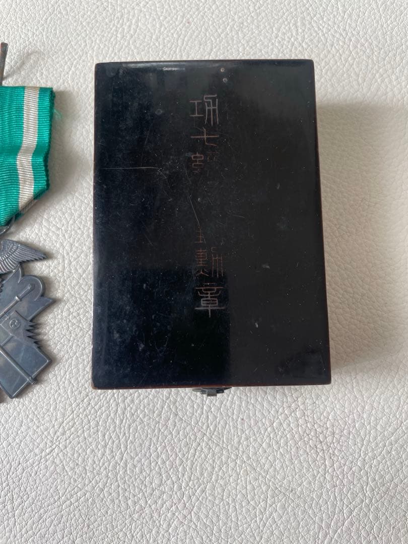 功七級金鵄勲章 勲章 徽章 旧日本軍 大日本帝国軍 銀製 ミリタリー 軍隊物