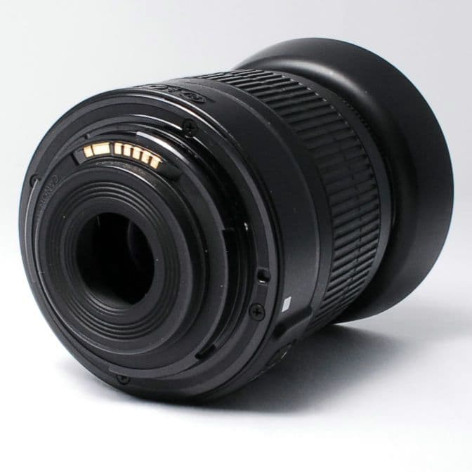 ②C Canon EOS Kiss x4 標準レンズセット フード付き