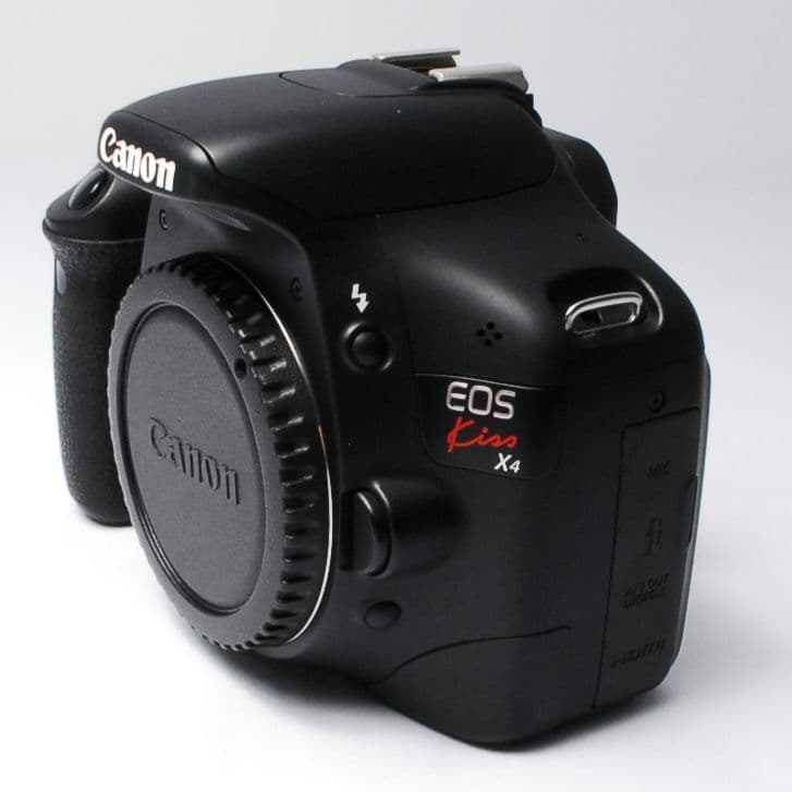 ②C Canon EOS Kiss x4 標準レンズセット フード付き