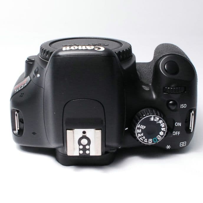 ②C Canon EOS Kiss x4 標準レンズセット フード付き