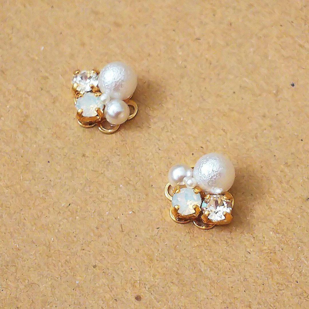 パール ビジュー ホワイト×ホワイトオパール ピアス イヤリング