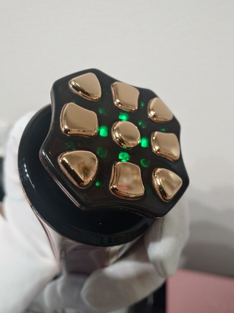 超美品　ARTISTIC & CO.　ドクターアリーヴォ Zeus 2 美顔器