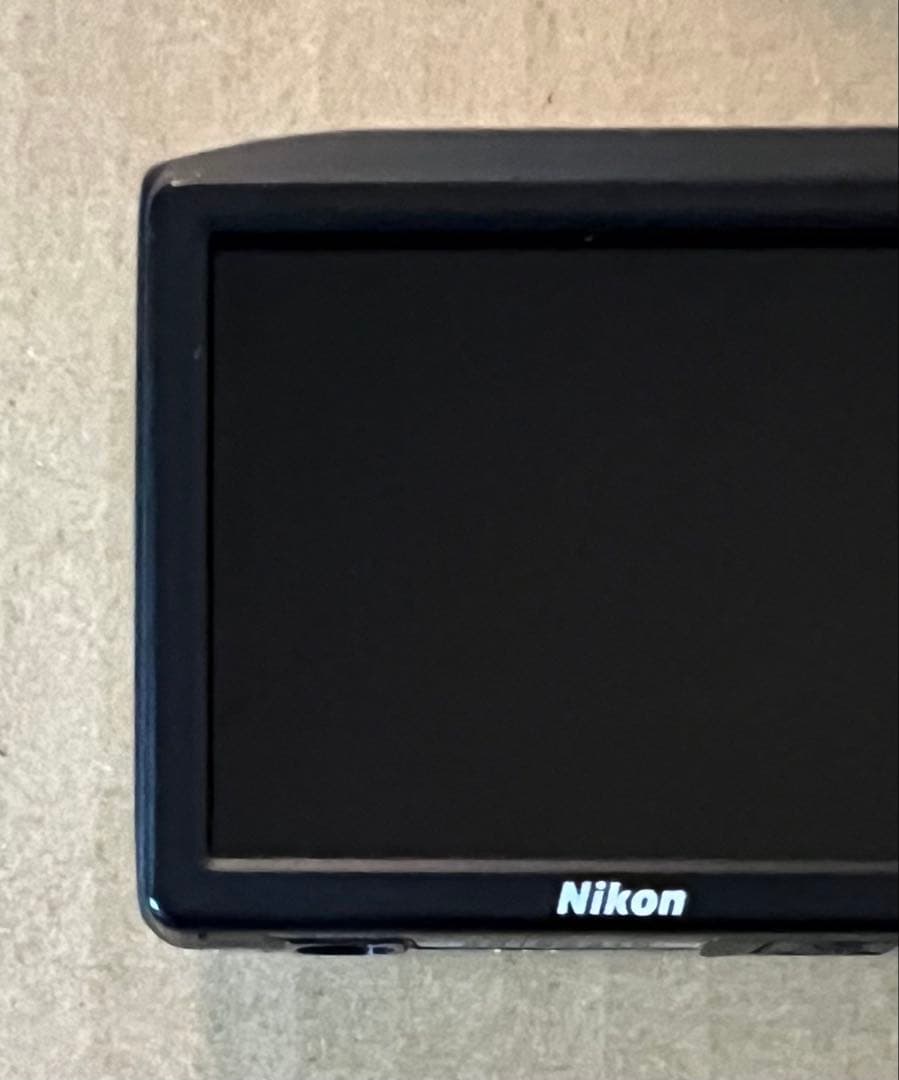 【ハナさま専用】Nikon COOLPIX A100 シルバー コンデジ