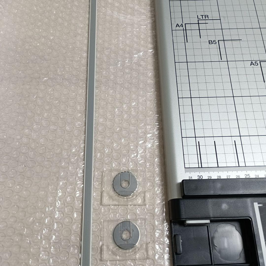 CARL ディスクカッター　DC-210N(A4）