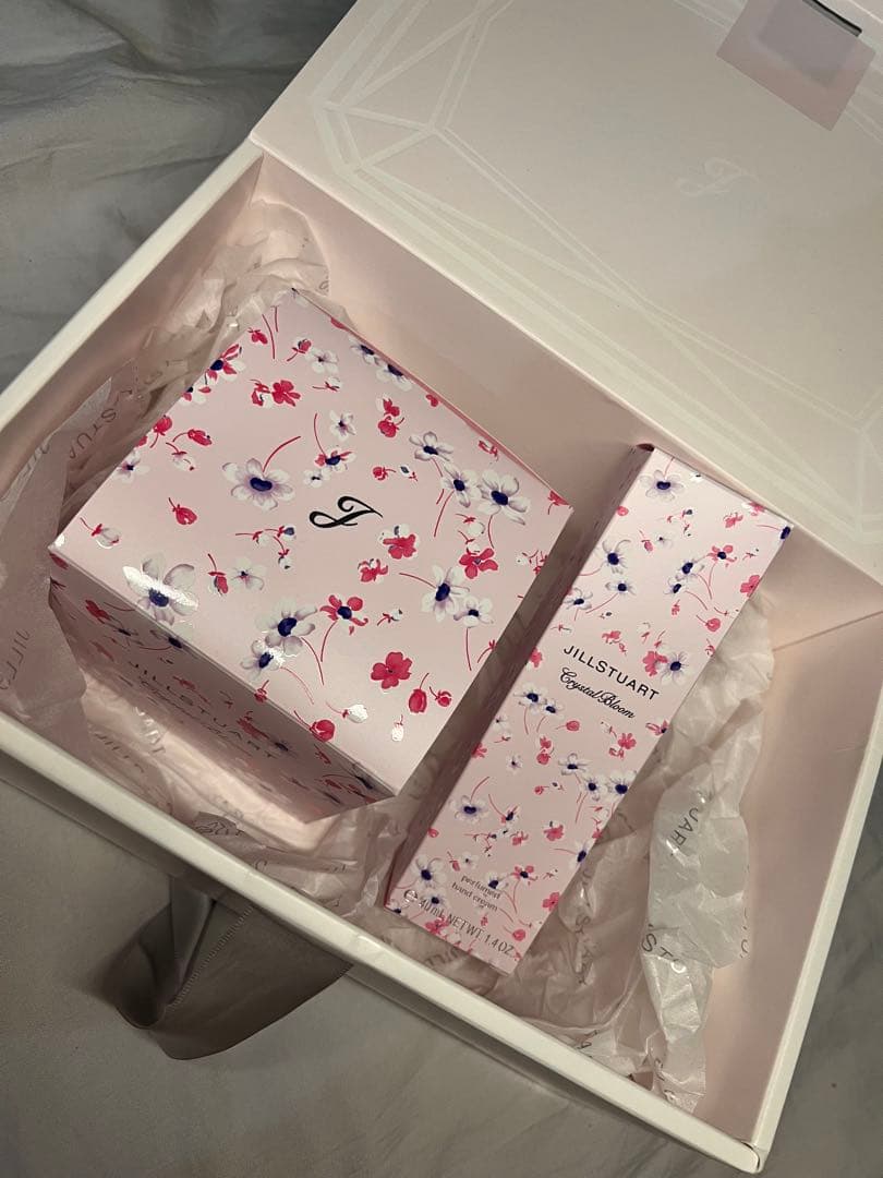 JILL STUART ハンドクリーム・ボディクリーム ギフトセット