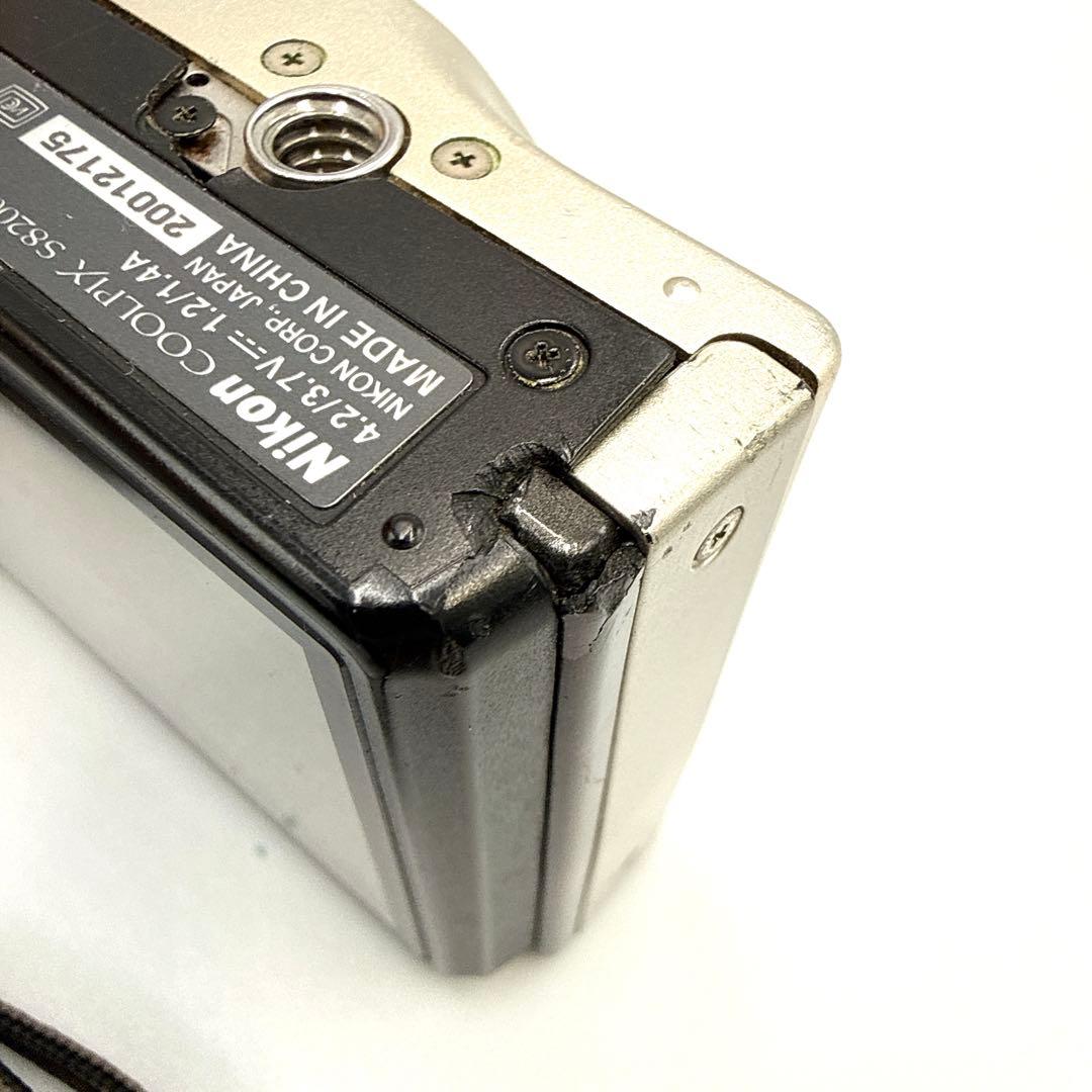 Nikon ニコン COOLPIX クールピクス S8200 デジカメ ゴールド