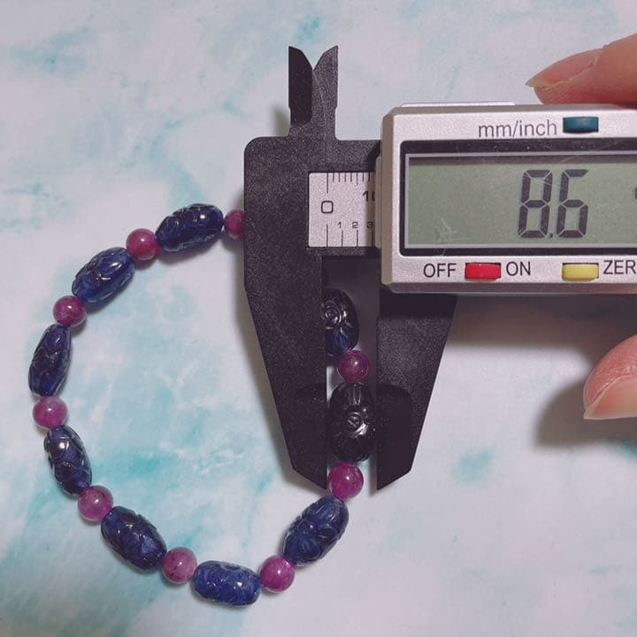 ブルー サファイア ブレスレット お花彫り ビーズ ➕ スタールビー 未使用