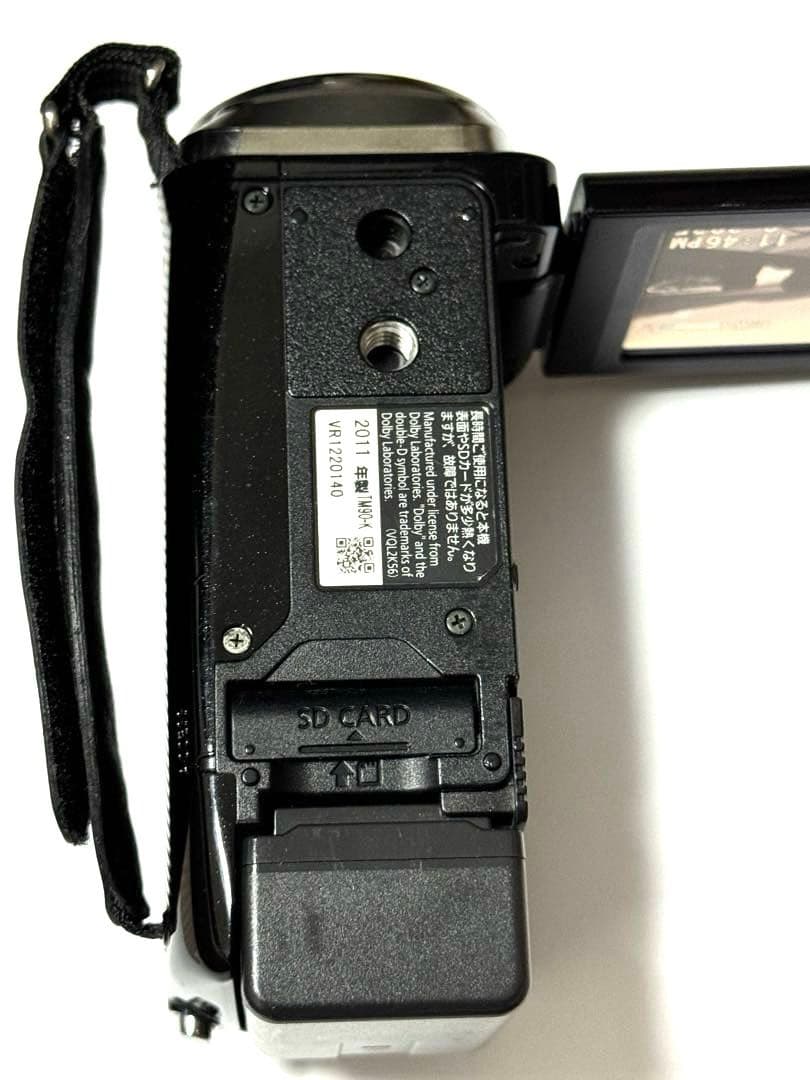 Panasonic HDC-TM90 ビデオカメラ 本体 と バッテリー2個