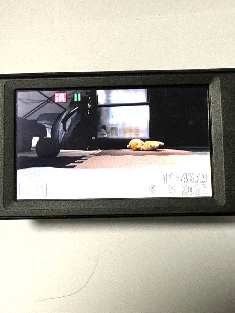 Panasonic HDC-TM90 ビデオカメラ 本体 と バッテリー2個