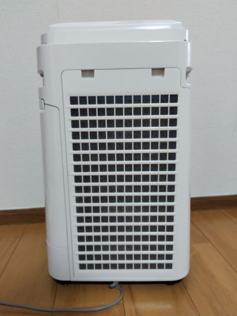 SHARP 空気清浄機 KC-P50-W 2022年製