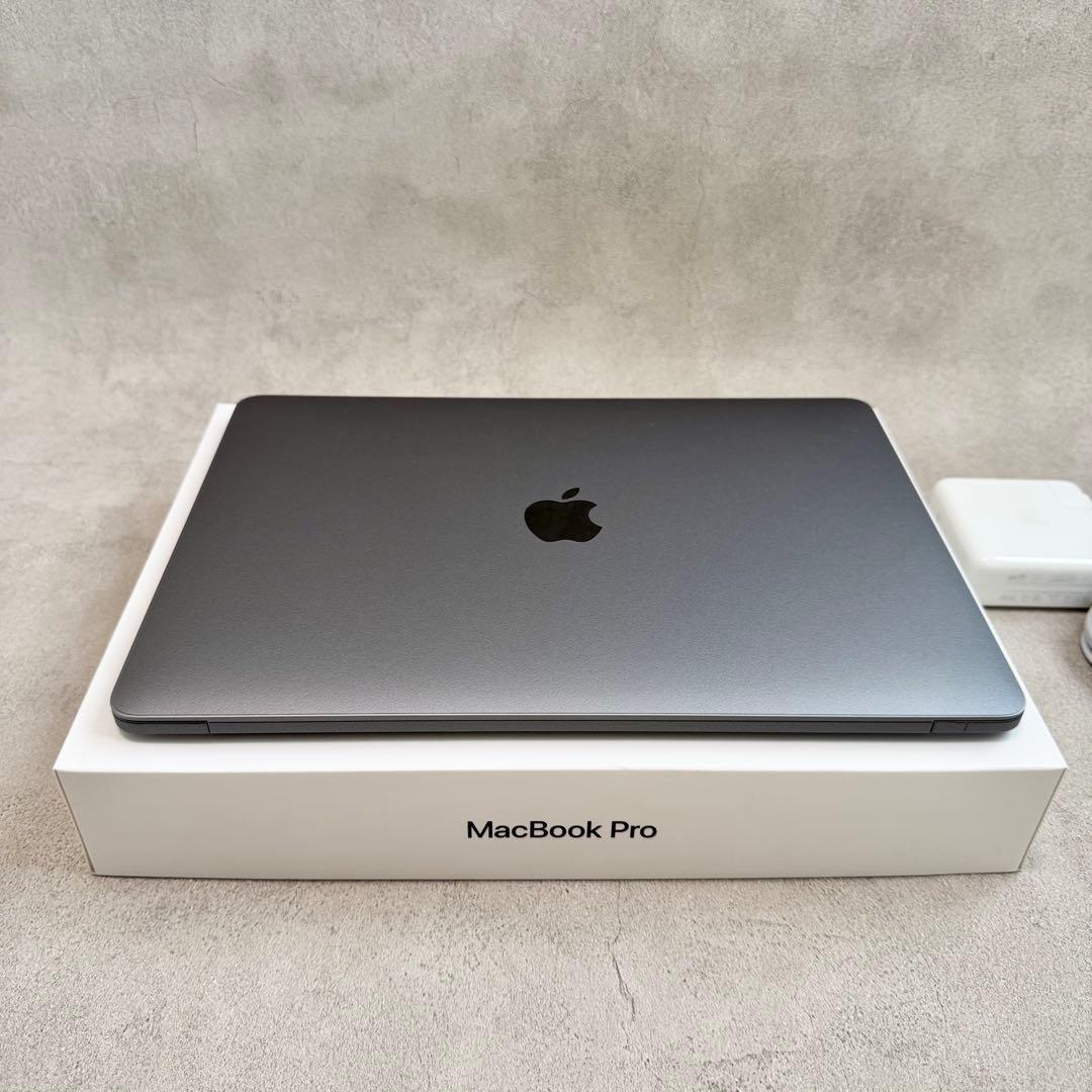 【美品】MacBook Pro 2018 スペースグレイ| 16GB/512GB