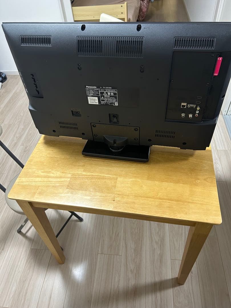 Panasonic 32型 液晶テレビ TH-32D30（コード、リモコン付き）