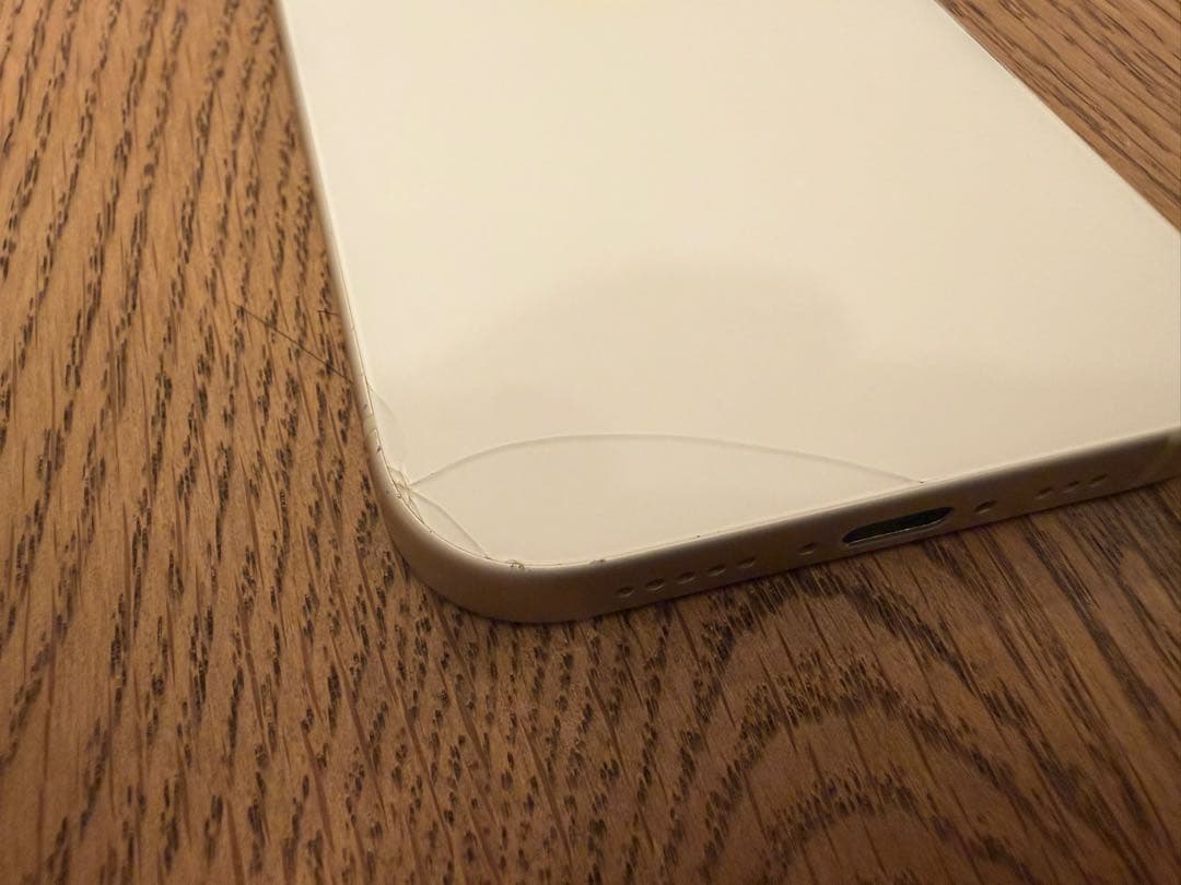 iPhone15 128GB ジャンク 動作良好 画面・背面割れ　SIMフリー