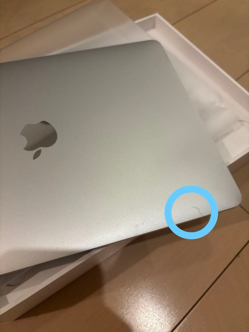 Apple MacBook Air (M1, 2020) 8G初期化済新品に近い