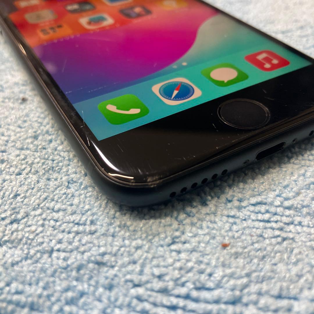 Apple iPhone SE3 第3世代　128GB SIMフリー