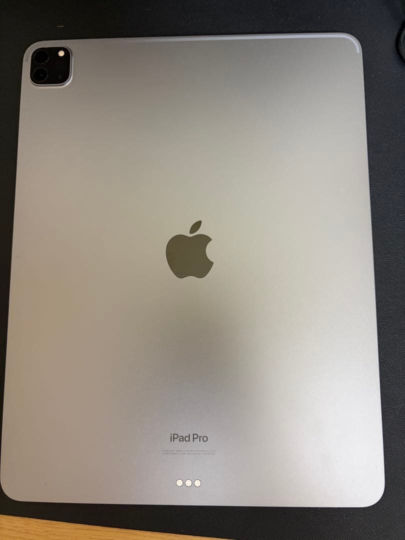 iPad本体 MNXO3J/A, MU8F2J/A