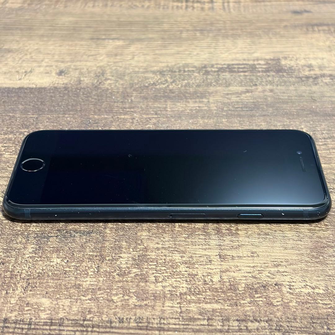 iPhone SE (第3世代) ミッドナイト 64GB