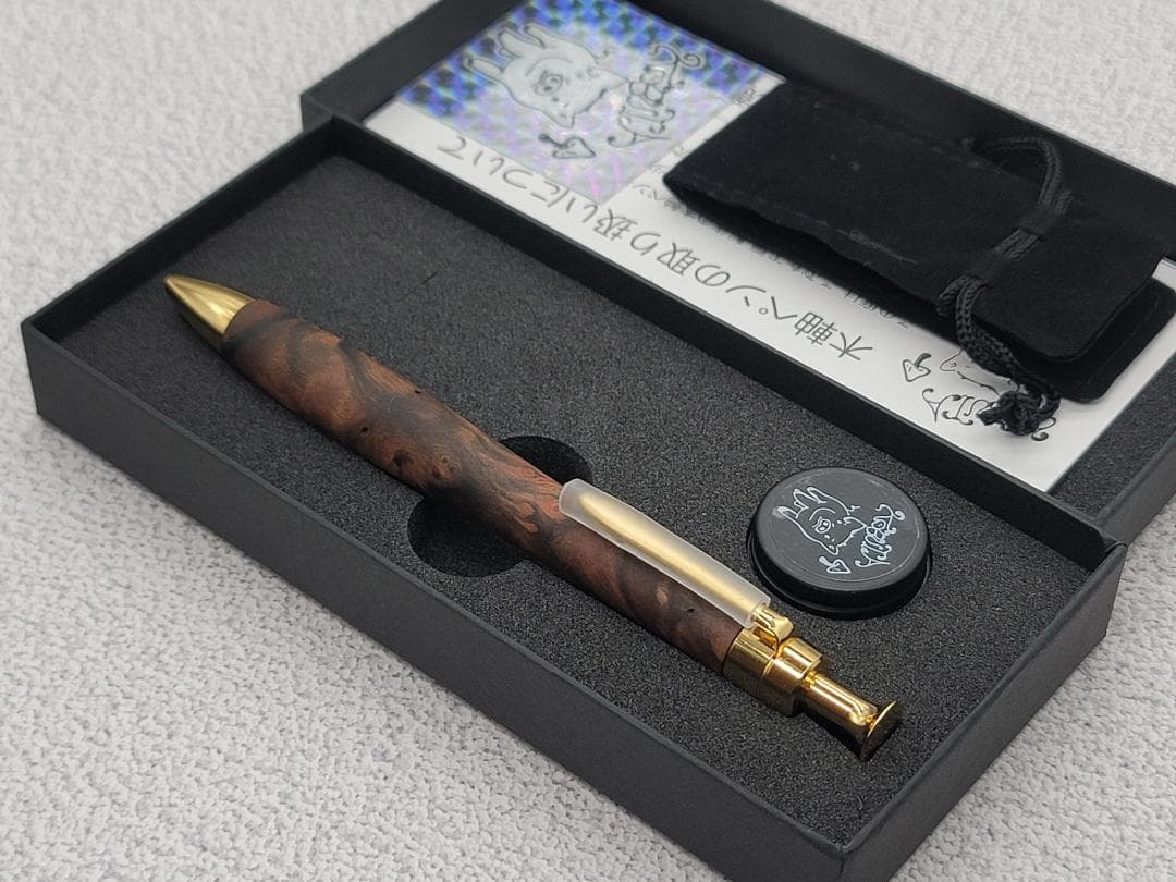 新品　こぶた工房　神代楠　金金具　ボールペン