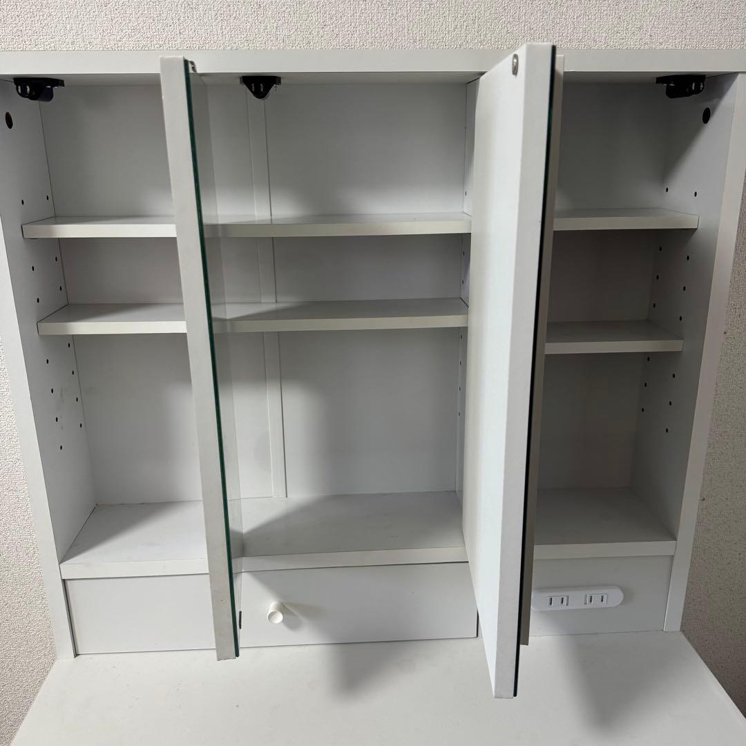 三面鏡ドレッサー