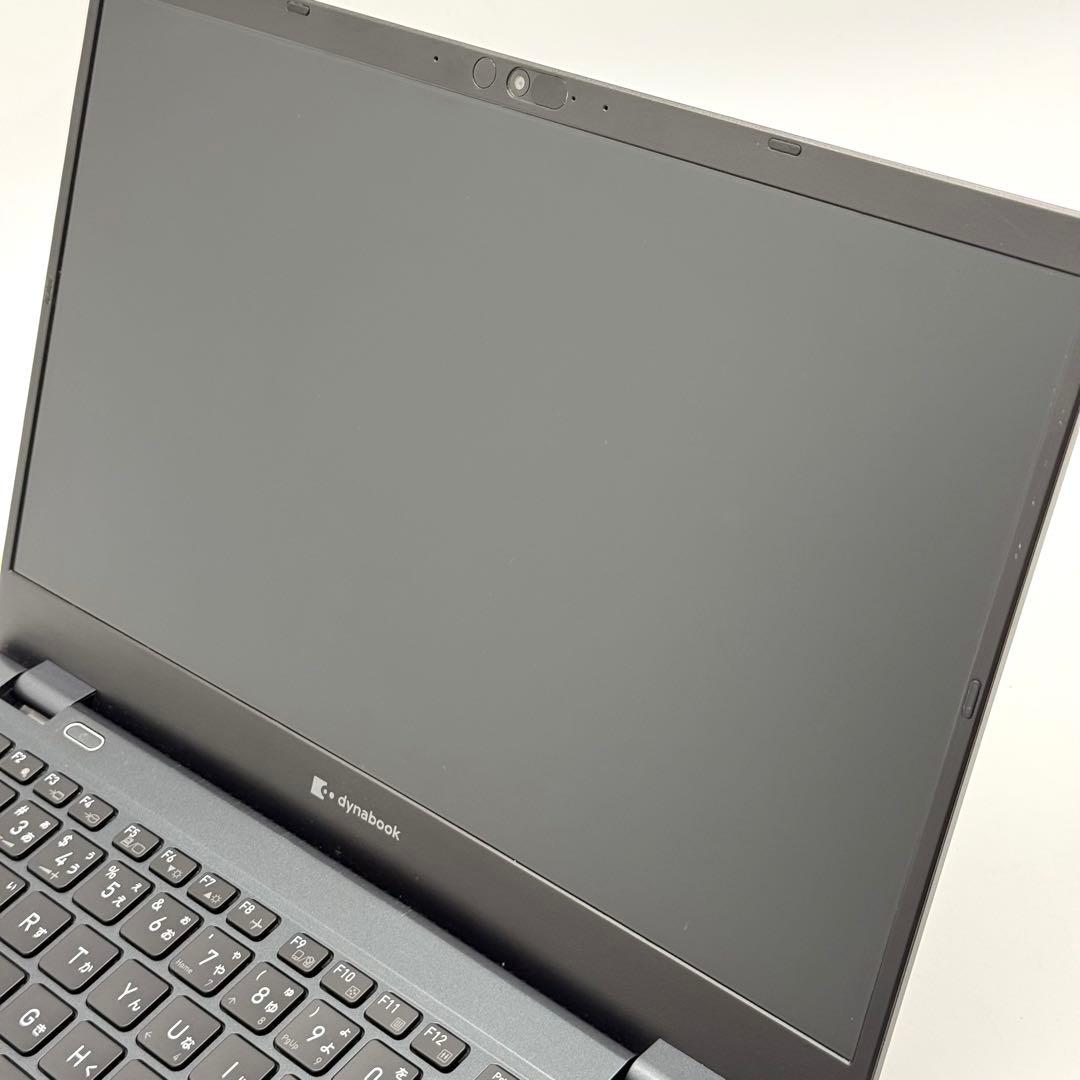 dynabook G83HU 11世代i5 16GB 新品SSD512 高速静音