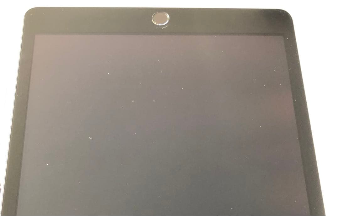 【1台限定価格】iPad 第8世代 32GB SIMフリー #1 【すぐ発送】