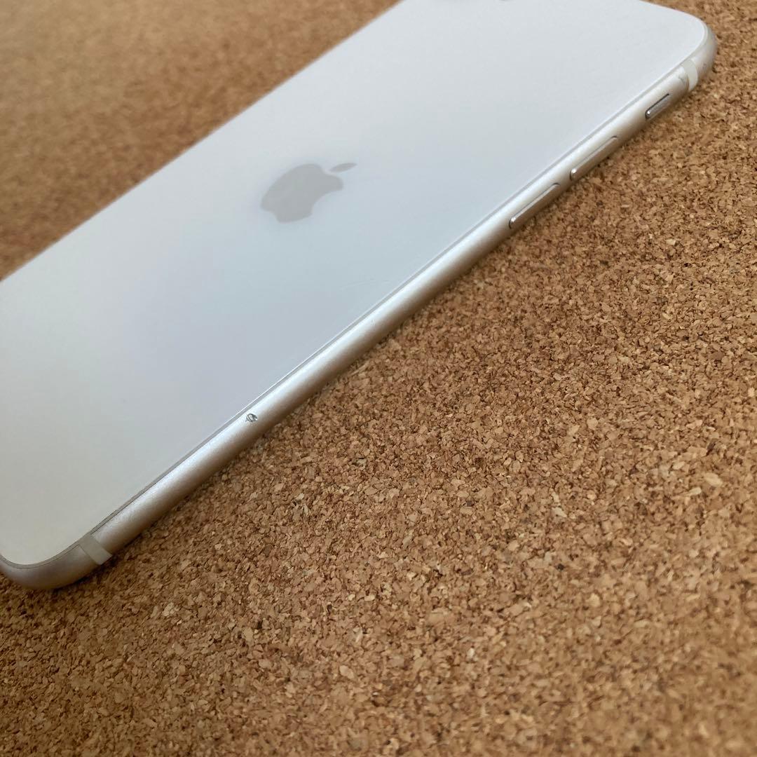 4183【早い者勝ち】電池新品☆iPhoneSE3 64GB SIMフリー☆