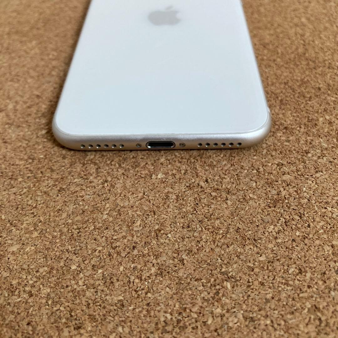 4183【早い者勝ち】電池新品☆iPhoneSE3 64GB SIMフリー☆