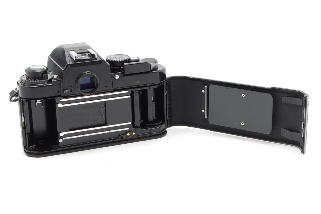 【完動品 】Nikon FA ボディ ブラック フィルムカメラ #322